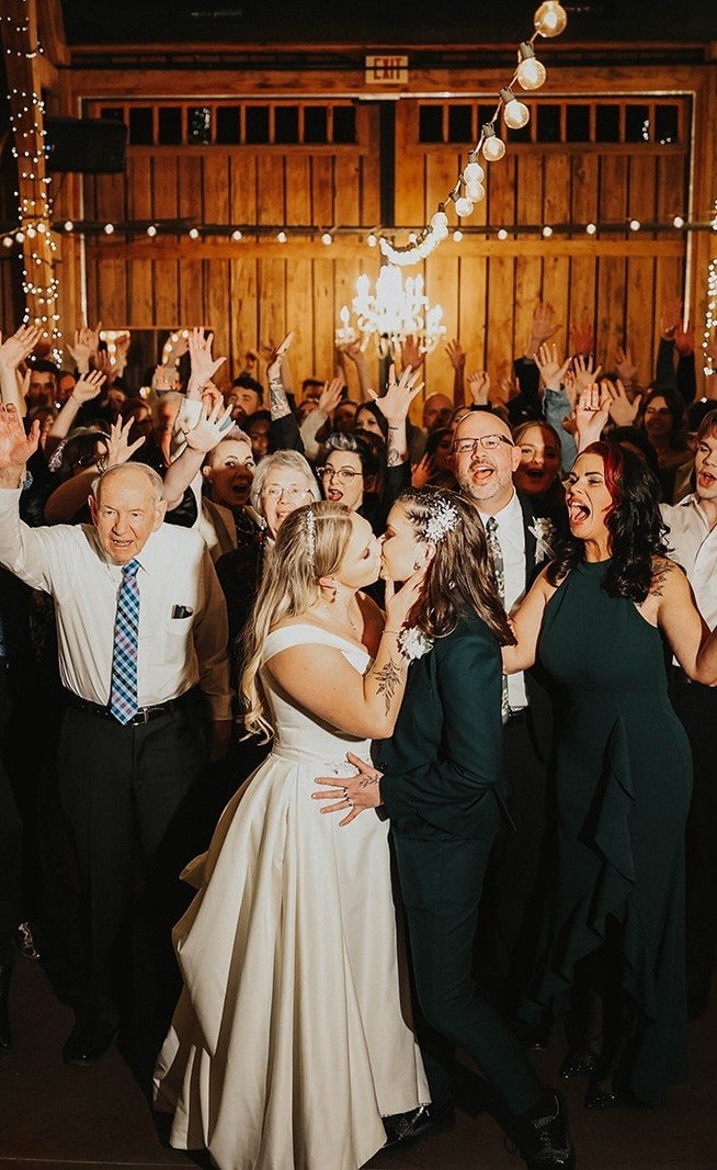 carousel-hero-element image-2