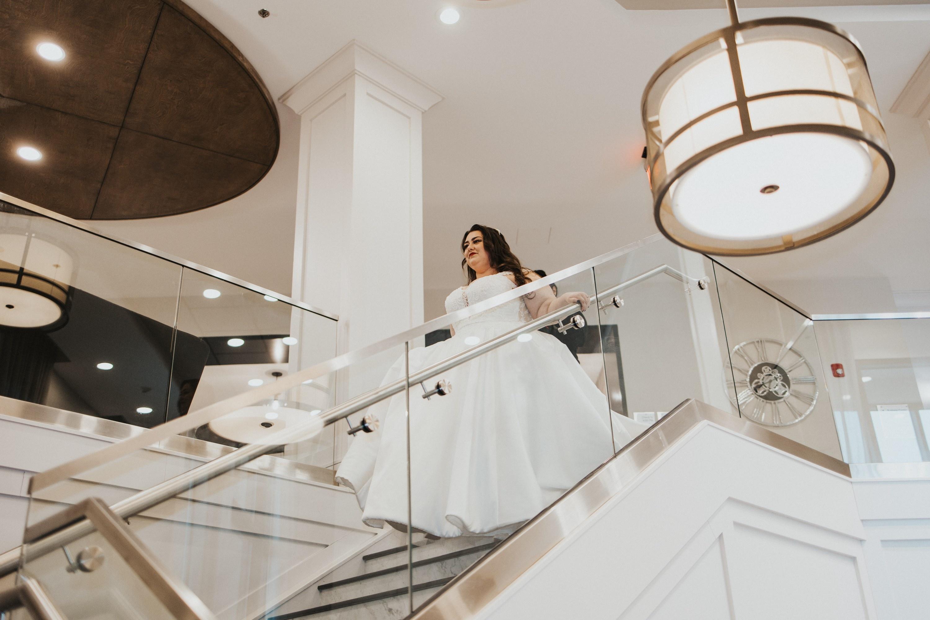 carousel-hero-element image-3