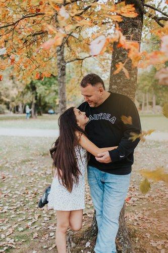 mobile - carousel-hero-element image-4